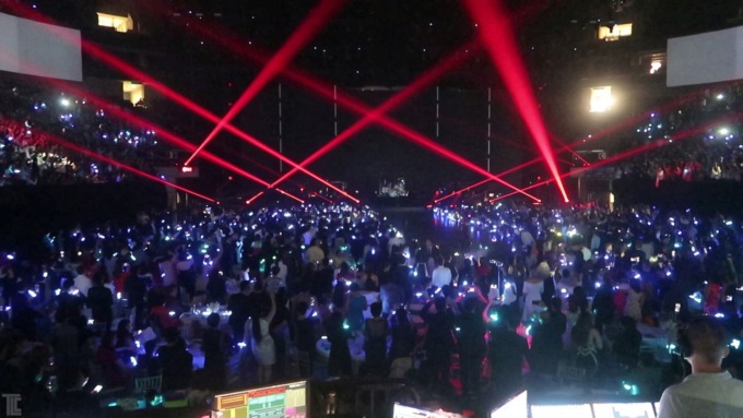 Radio 105 e i bracciali luminosi di “4 Season” venerdì e sabato a Valdengo in festa