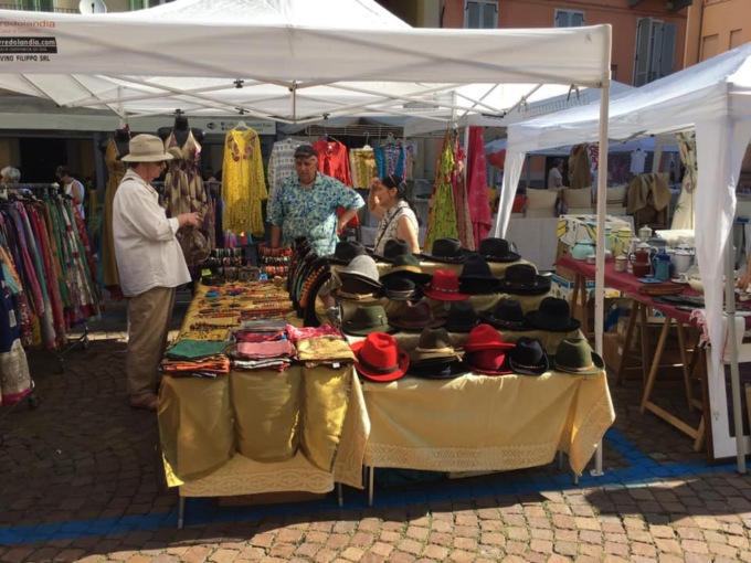 Più di cento espositori hanno partecipato alla nuova edizione del Mercatino di Riva