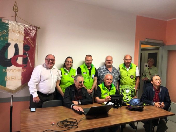 Anche i meno fortunati meritano di sciare: il progetto di UICI Biella