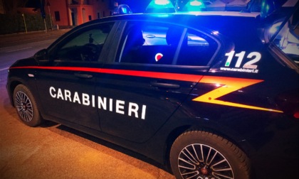 Ruba una collanina durante la festa della Spolina, arrestato