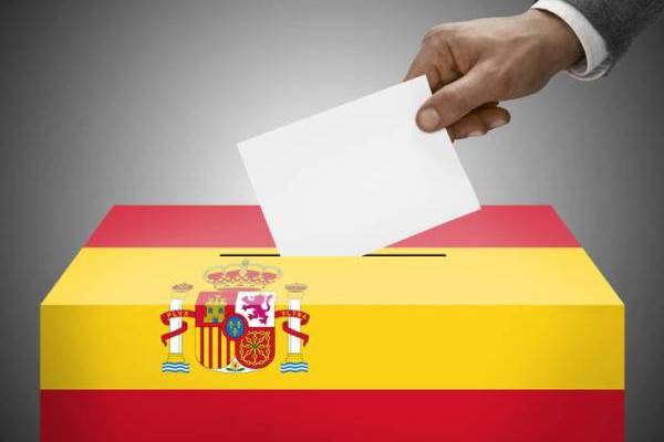 Spagna alle urne: vince il Partito dei Popolari ma Sanchez resiste