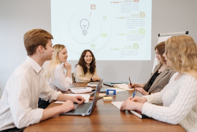Un webinar di Poste Italiane sulla comunicazione social