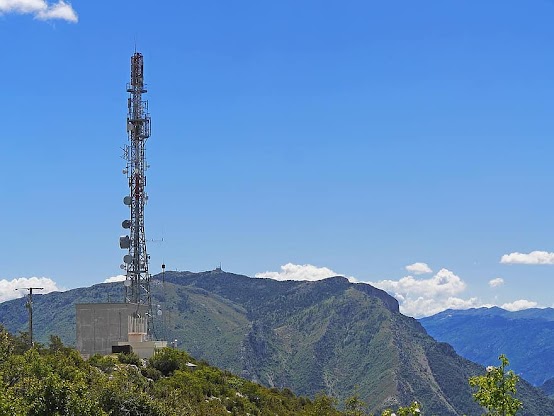«Segnalate zone scoperte dalla rete telefonica in montagna»