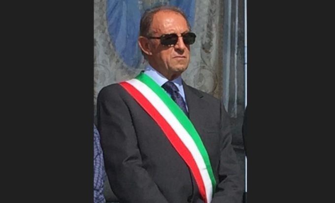 Un brano di Bocelli per l’ultimo saluto al sindaco Sergio Gusulfino