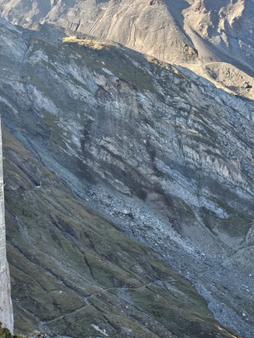 Frana in Val Formazza, ritrovati i corpi degli escursionisti