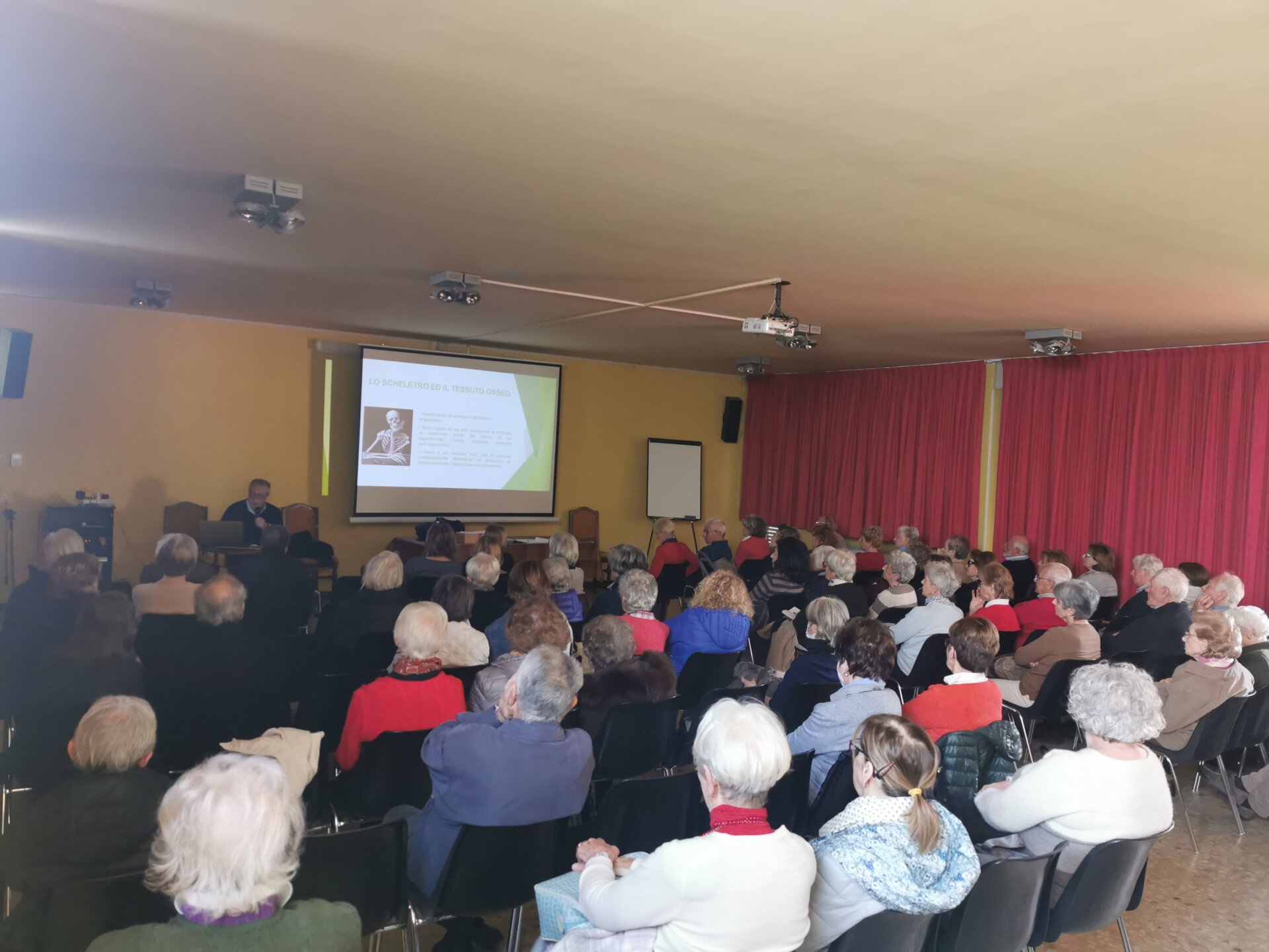 Caffè del Benessere all'Oratorio di Santo Stefano a Biella con il dottor Poggi