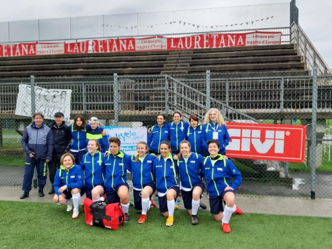 La Squadra femminile di calcetto del Cral Asl Bi in trasferta