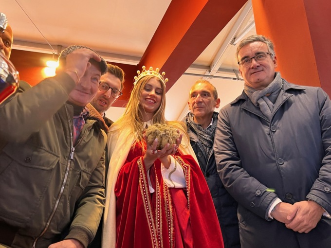 E’ di Davide Curzetti il “Tartufo Reale 2023”. Un esemplare da 838 grammi