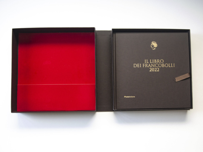 libri e gli album dei francobolli di Poste Italiane