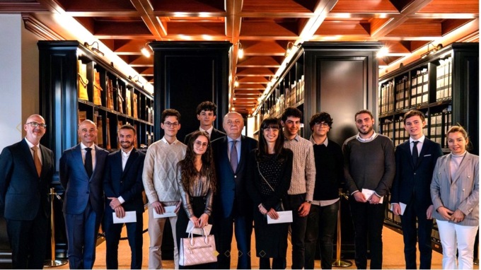 Vitale Barberis Canonico ha assegnato borse e assegni di studio agli studenti meritevoli