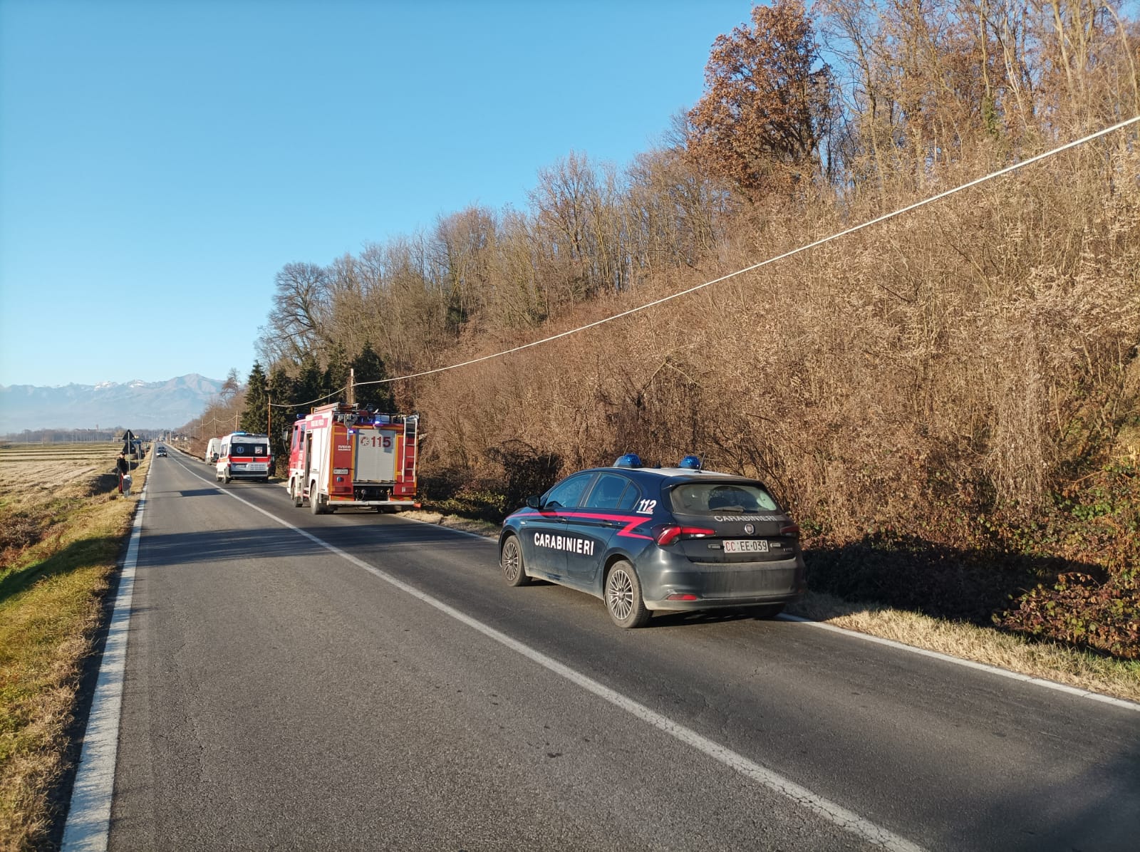 Perde il controllo dell'auto