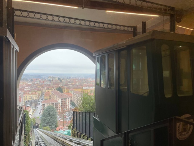 Viaggio in funicolare dopo 5 mesi di stop