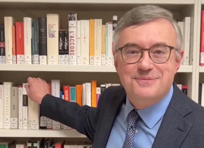 Il “pienone” di Barbero diventa un caso: “Abbiamo assecondato la sua richiesta, l’alternativa era che non venisse”