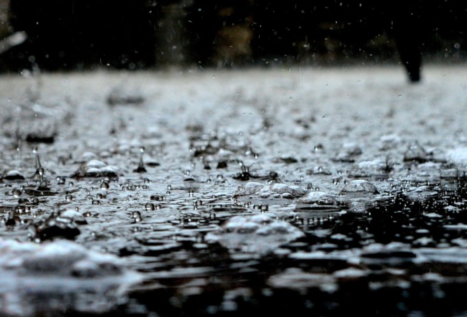 Meteo Biella: pioggia insistente nel weekend e temperature in calo
