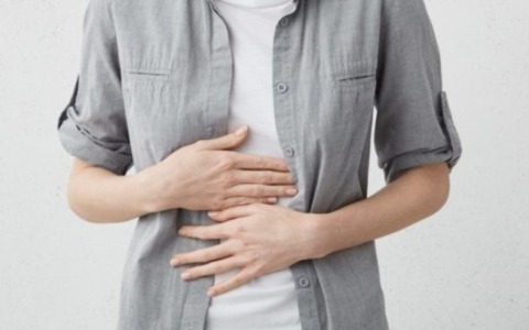Sindrome del colon irritabile: l’importanza di nutrire la barriera intestinale con l’acido butirrico