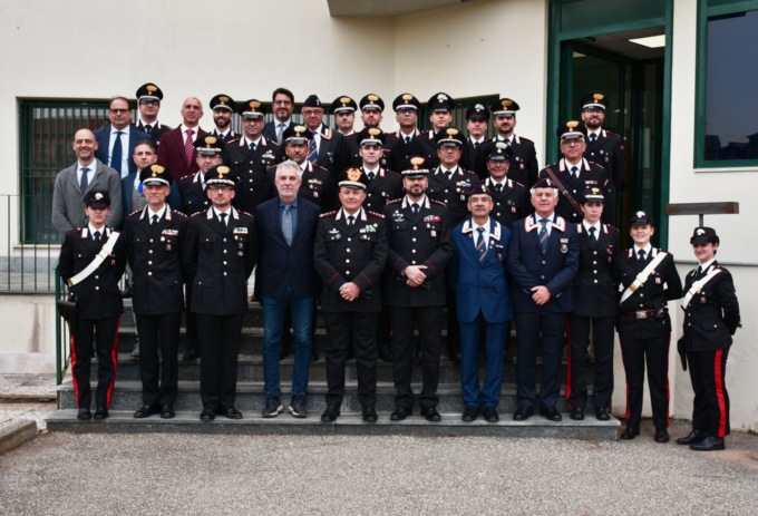 Il generale di corpo d’armata Gino Micale in visita ai Carabinieri di Biella