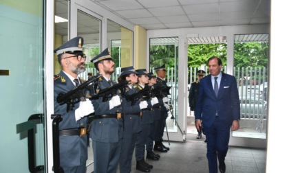 Il vice ministro delle Finanze Maurizio Leo a Biella. Visita al Comando Fiamme Gialle e follow up sulla riforma fiscale