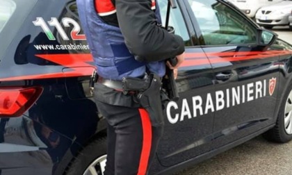 Furto in abitazione a Biella: spariti monili d’oro