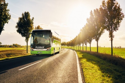 Santhià collegata in autobus con oltre 80 città in Italia e all’estero
