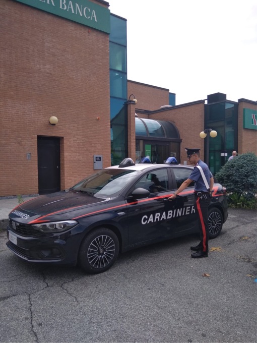 Cinquantenne biellese simula rapina al Bancomat per timore di dire alla moglie di aver sperperato il denaro