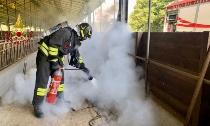 Fiamme in un impianto fotovoltaico di Mottalciata