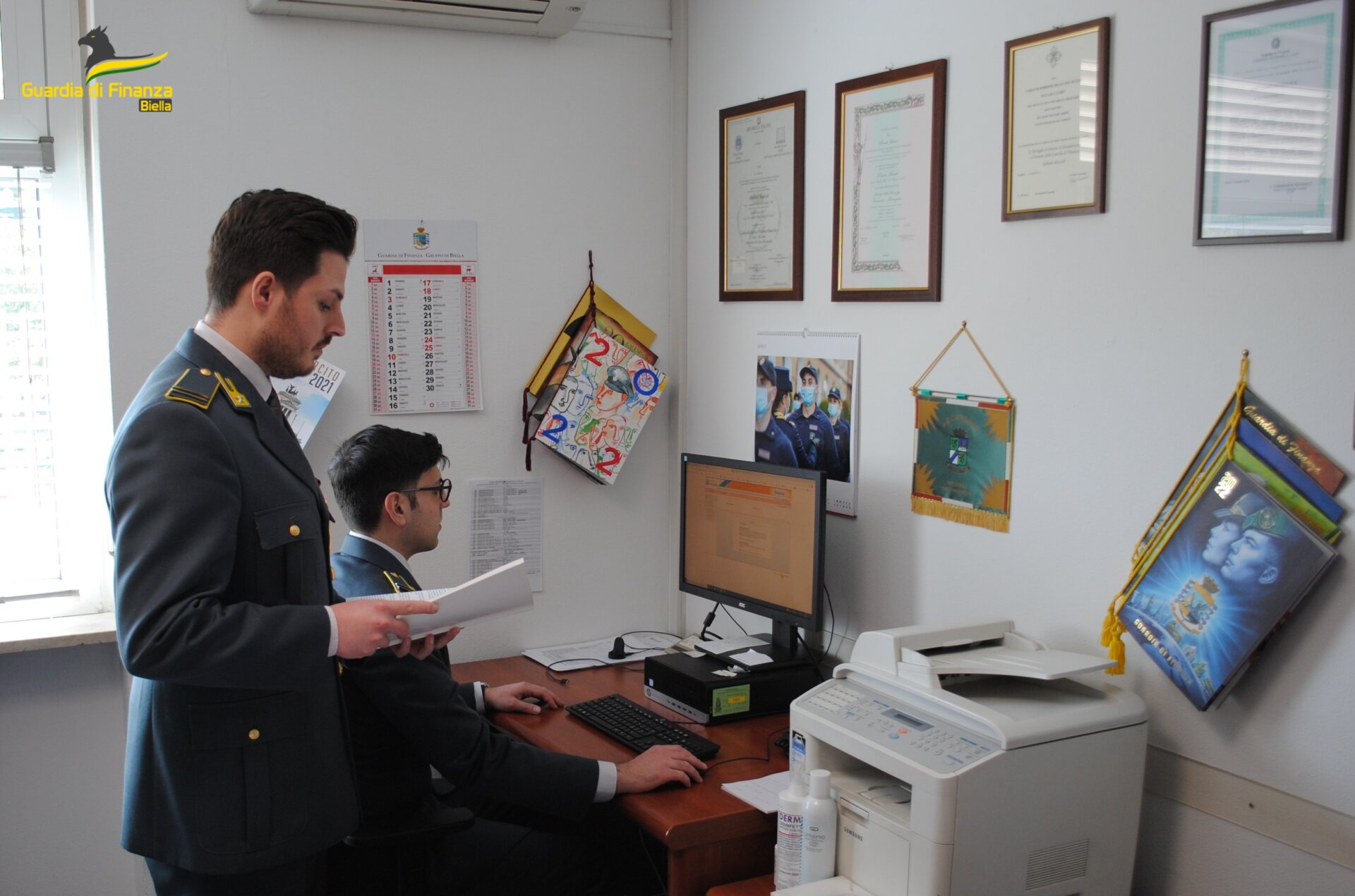 Guardia di finanz (2)