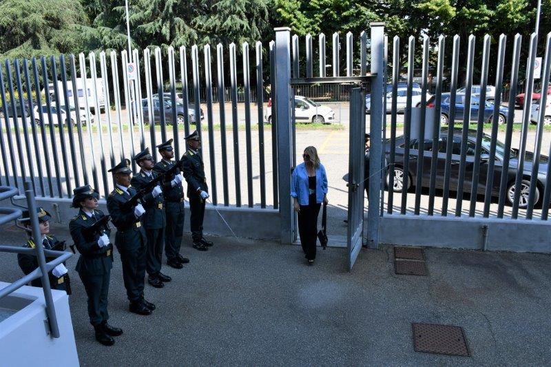 Prefetto in visita alla Guardia di Finanza4