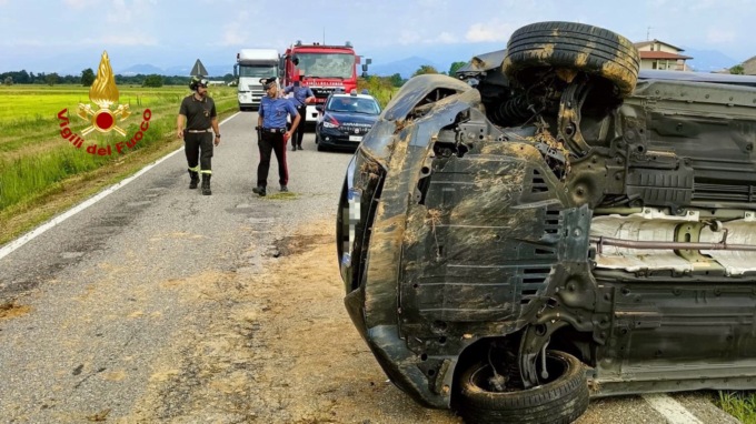 Incidente stradale e fuga di gas a Brusnengo: intervengono i Vigili del fuoco