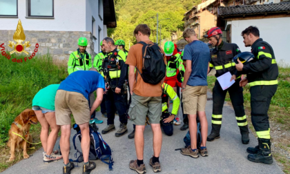 Turisti belgi (con cane) recuperati stamane dai Vigili del fuoco dopo una notte persi nei boschi di Piedicavallo. FOTO e VIDEO