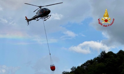 Fuoco al Bocchetto Sessera, Vigili del Fuoco al lavoro