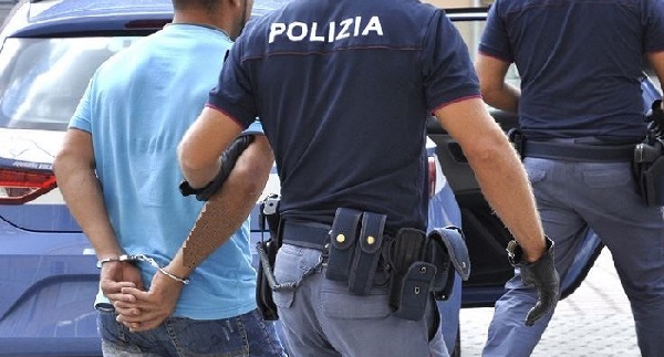 Coltivava marijuana nella mansarda di casa: biellese arrestato