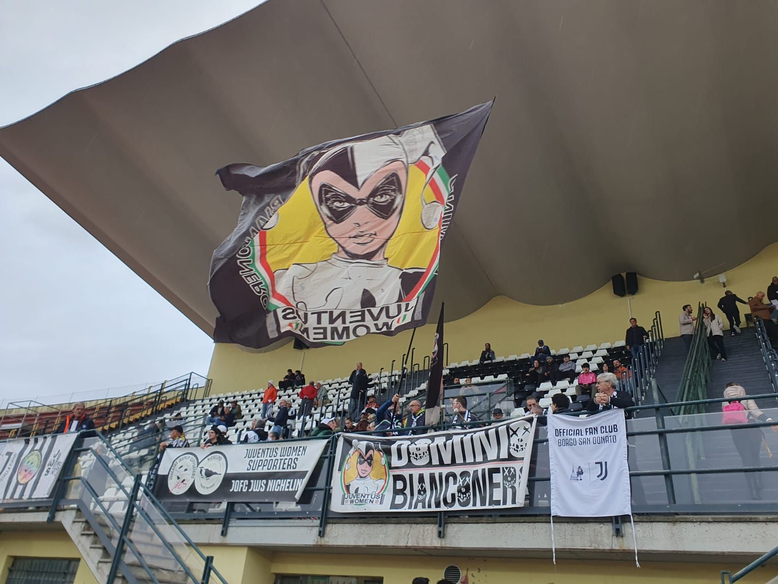 ultras Juve Woman