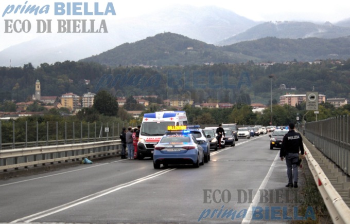Emergenza suicidi nel Biellese: domenica fermato un tentativo sul ponte