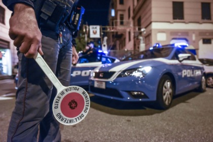 Caos in via Trieste: una dozzina di giovani semina il panico