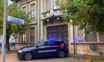 Si fingono carabinieri per raggirare gli anziani: coppia denunciata