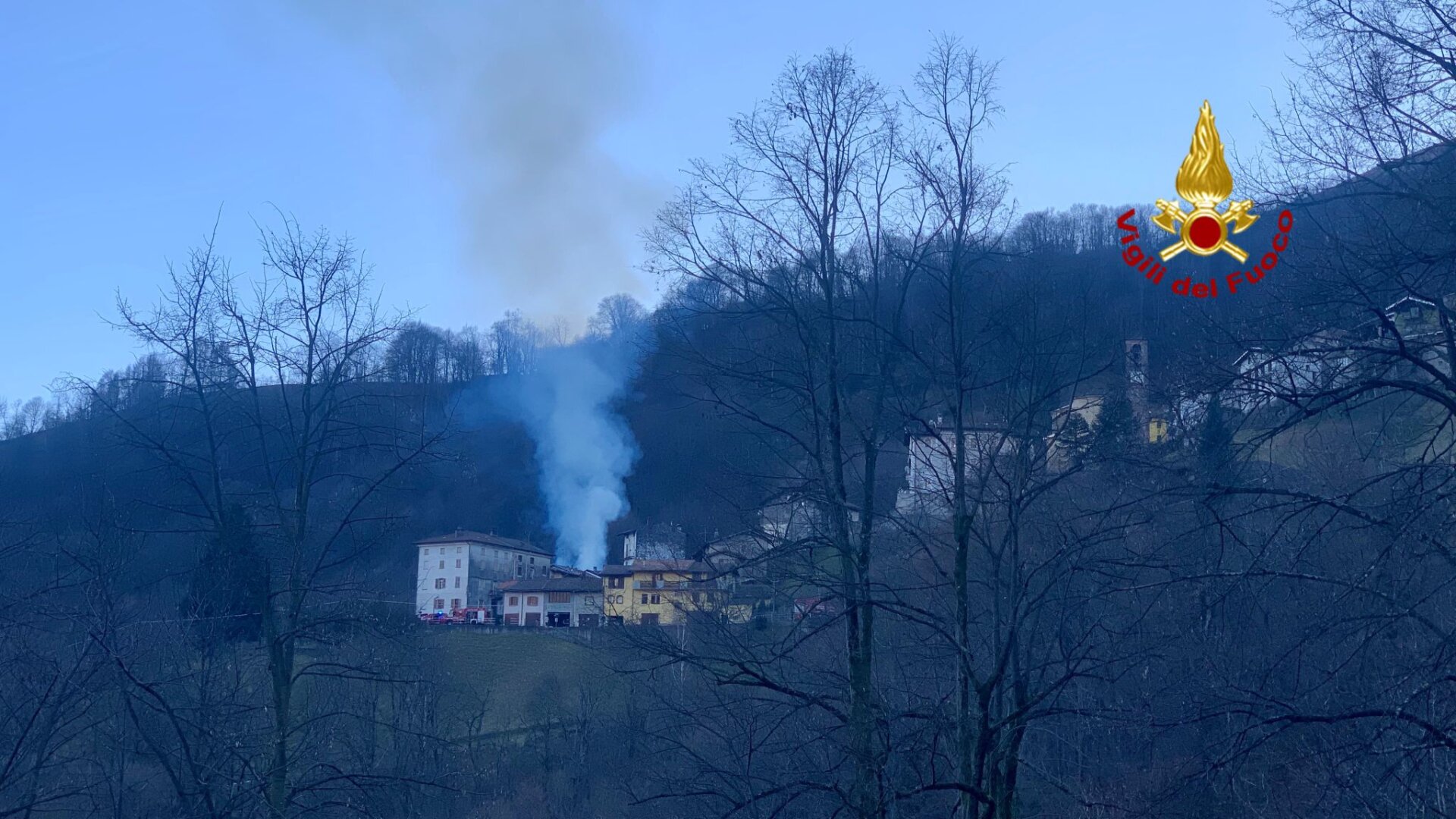 Il tetto a fuoco Campiglia Cervo 2