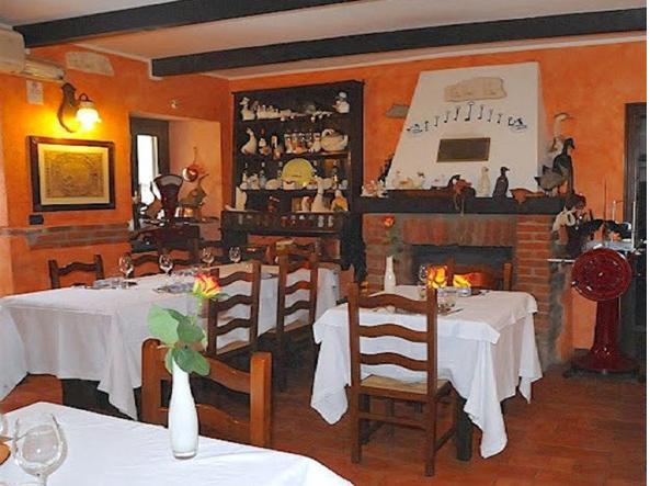 l’”Osteria dell’Oca Bianca” di via Umberto a Cavaglià