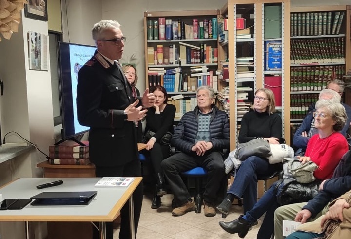 20250121_carabinieri_incontro_popolazione_comune_pralungo2