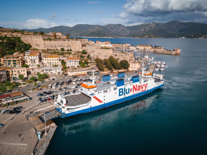 Come raggiungere l’Isola d’Elba in traghetto: guida ai collegamenti