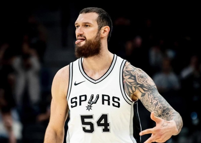 Da Biella alla storia NBA: la notte magica di Sandro Mamukelashvili