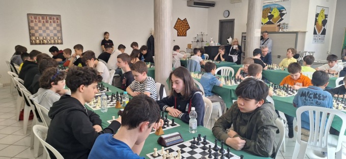 Lo Scacchi Club Valle Mosso lancia un nuovo corso pomeridiano: gli scacchi per tutti, a Biella