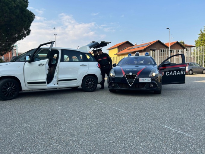 Oltre 10mila euro pronti per i truffatori: sventata la consegna grazie ai veri Carabinieri
