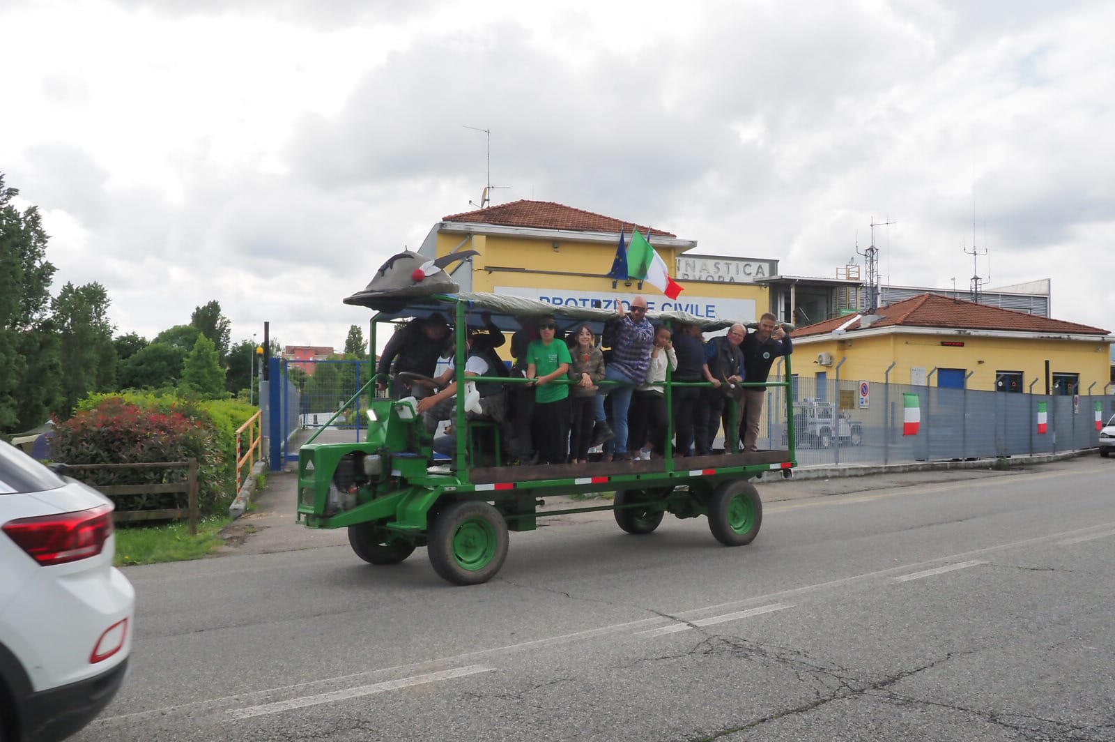 Adunata 14
