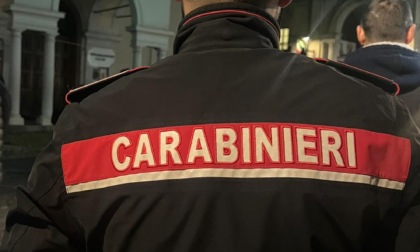 Tentano di forzare l’accesso in centro con furgoni alimentari: respinti a Biella