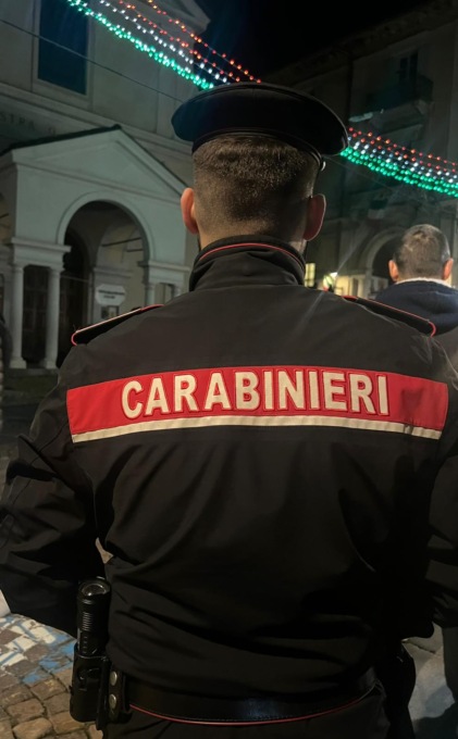 Tentano di forzare l’accesso in centro con furgoni alimentari: respinti a Biella