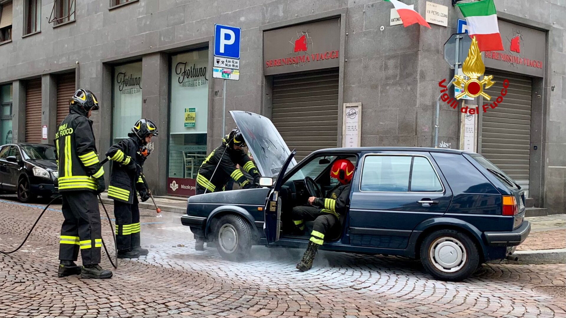 Macchina in fiamme 1