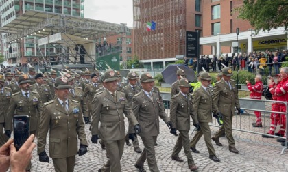 Adunata Alpini: Biella accoglie con entusiasmo la grande sfilata