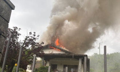«Un rumore impressionante e una forte luce, poi le fiamme e siamo usciti»
