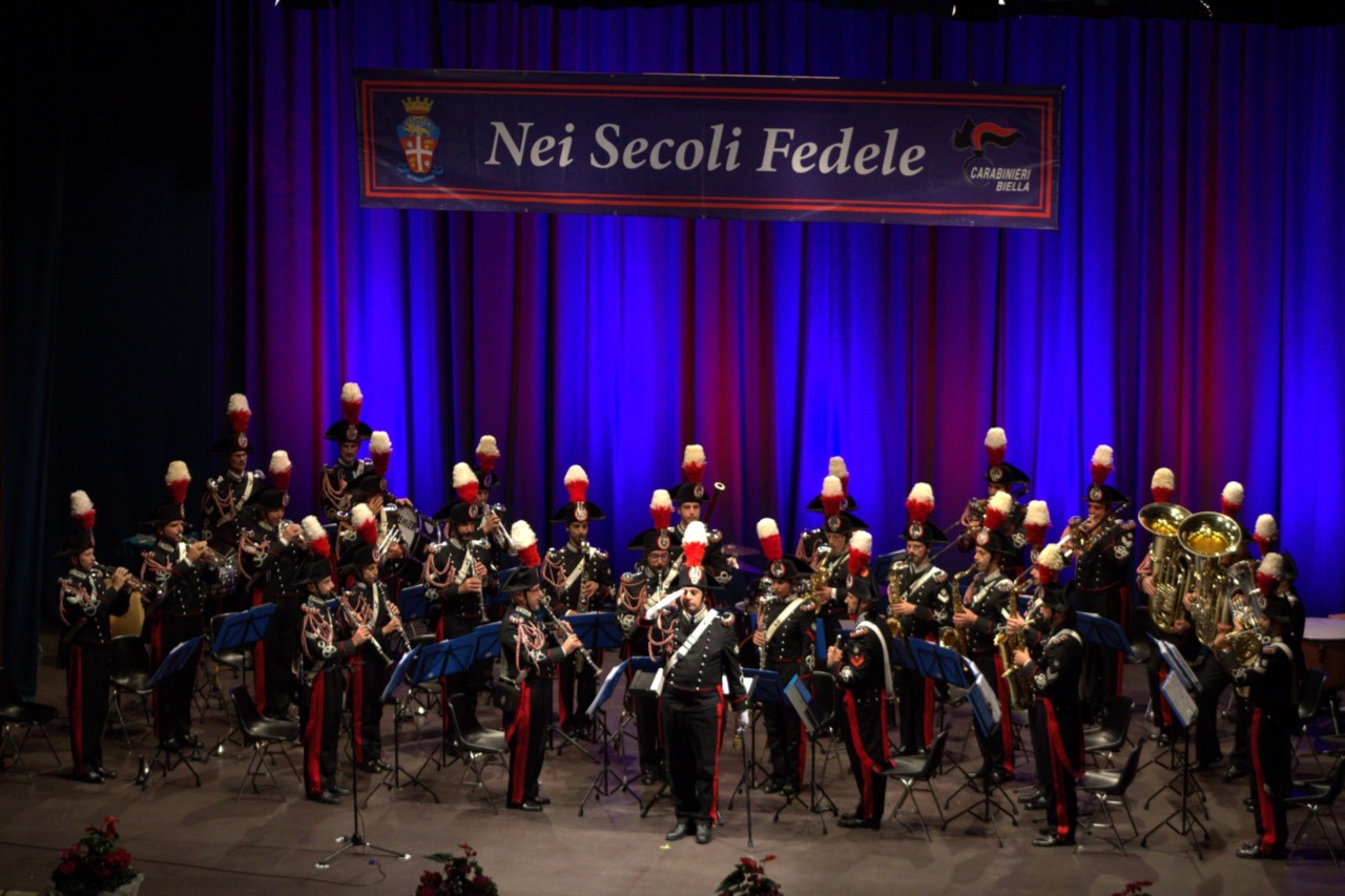 Fanfara Carabinieri teatro Odeon