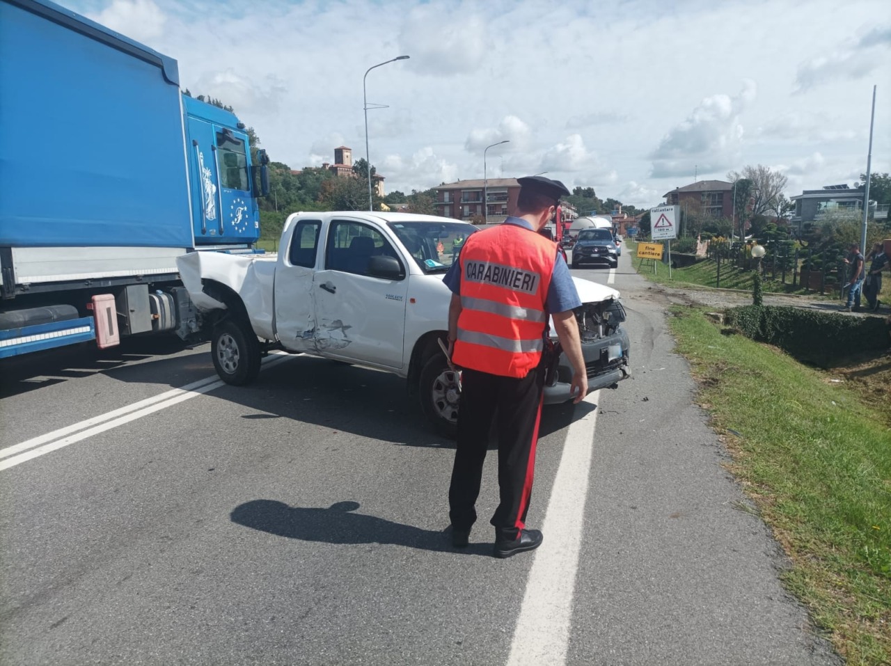 Grave incidente multiplo a Massazza, un conducente in codice rosso